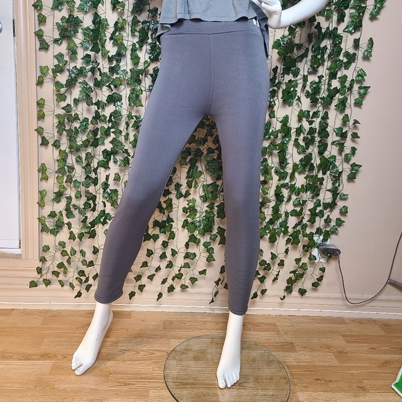 Women's Warm Winter Cozy Grey Thermal Fleece Plush Lined Leggings - Picture 1 of 13
